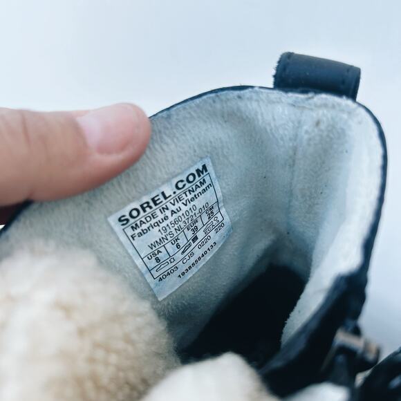 Sorel Women’s Emelie Lace Up Ankle Boots Black Leather Cozy 8 Shearling Winter - Picture 9 of 13